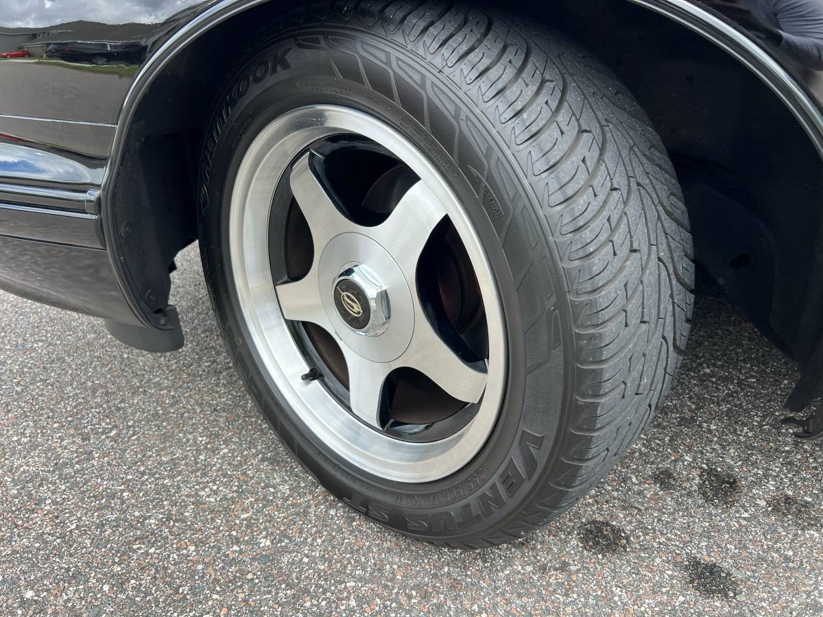 Chevrolet-impala-ss-1994-black-6