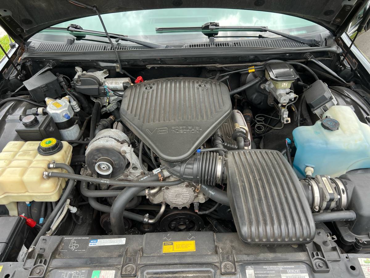 Chevrolet-impala-ss-1994-black-8