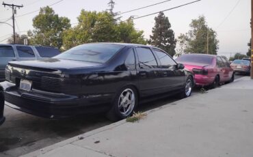 Chevrolet-impala-ss-1995-1
