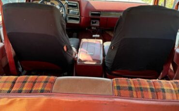 Chevrolet-jimmy-1978-red-5
