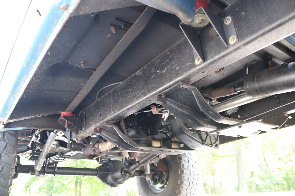 Chevrolet-k10-1969-blue-12