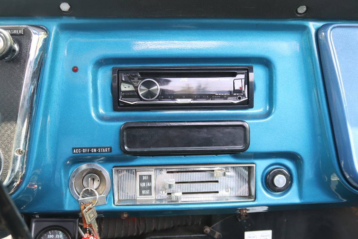 Chevrolet-k10-1969-blue-15