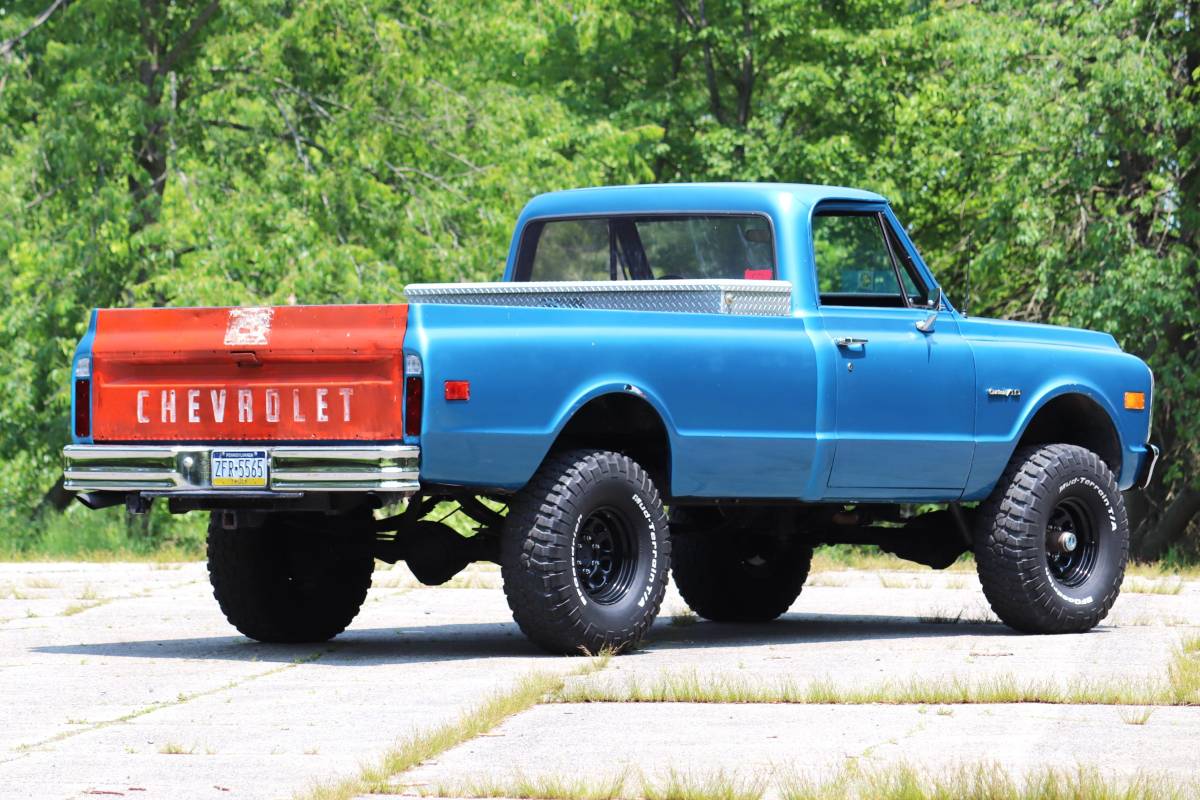 Chevrolet-k10-1969-blue-2
