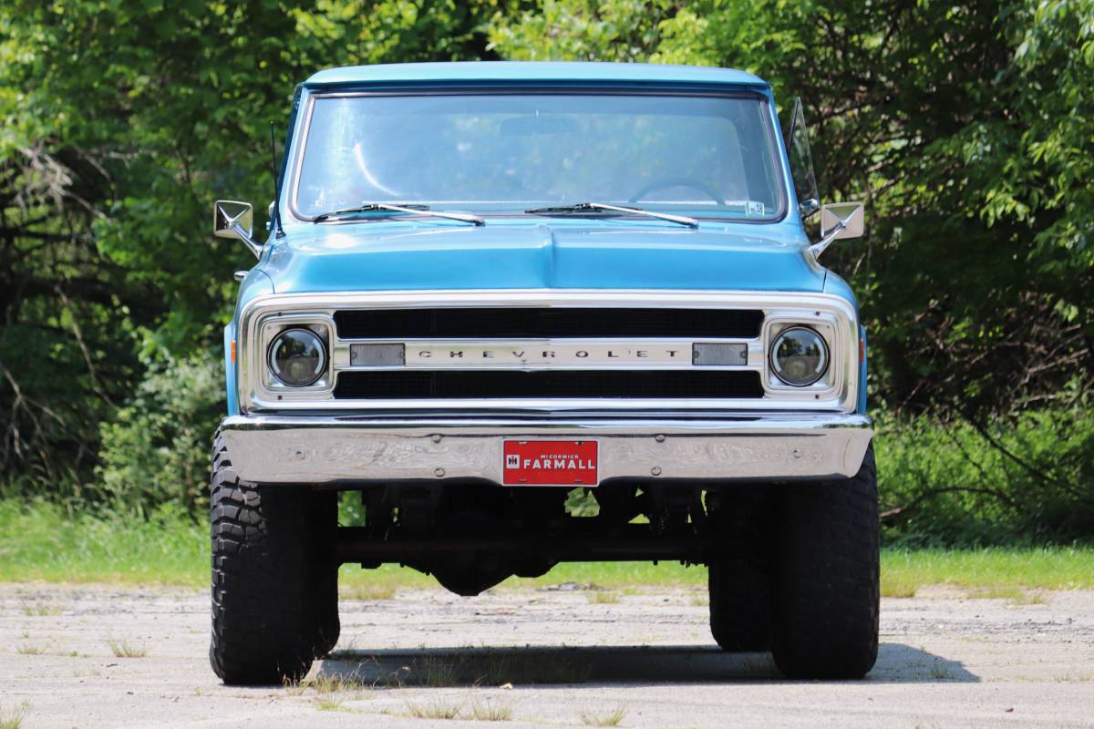 Chevrolet-k10-1969-blue-7