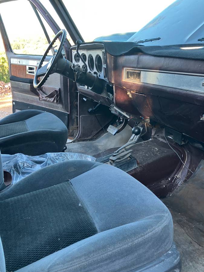 Chevrolet-k10-1982-2
