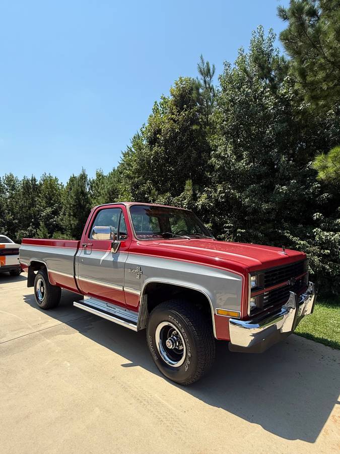 Chevrolet-k10-1983-4
