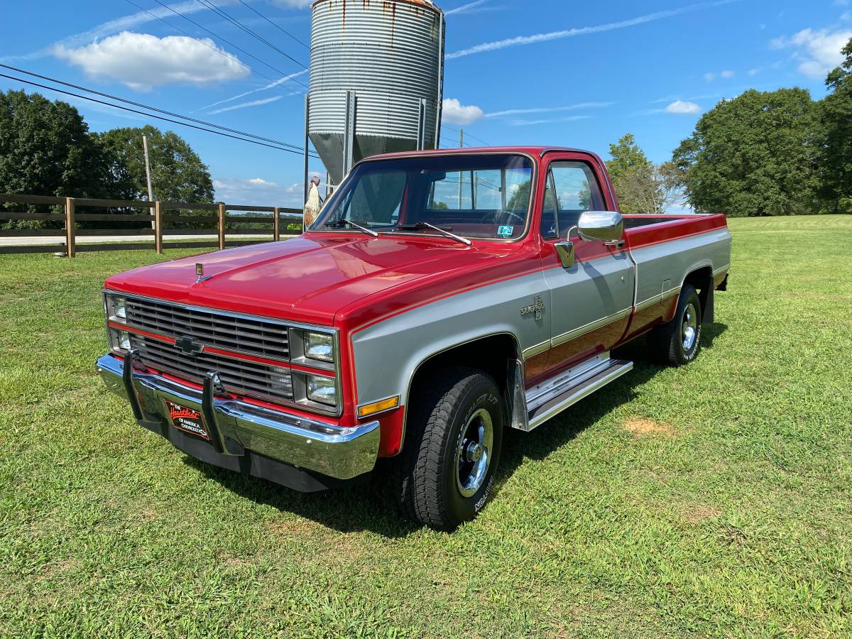 Chevrolet-k10-1983-5