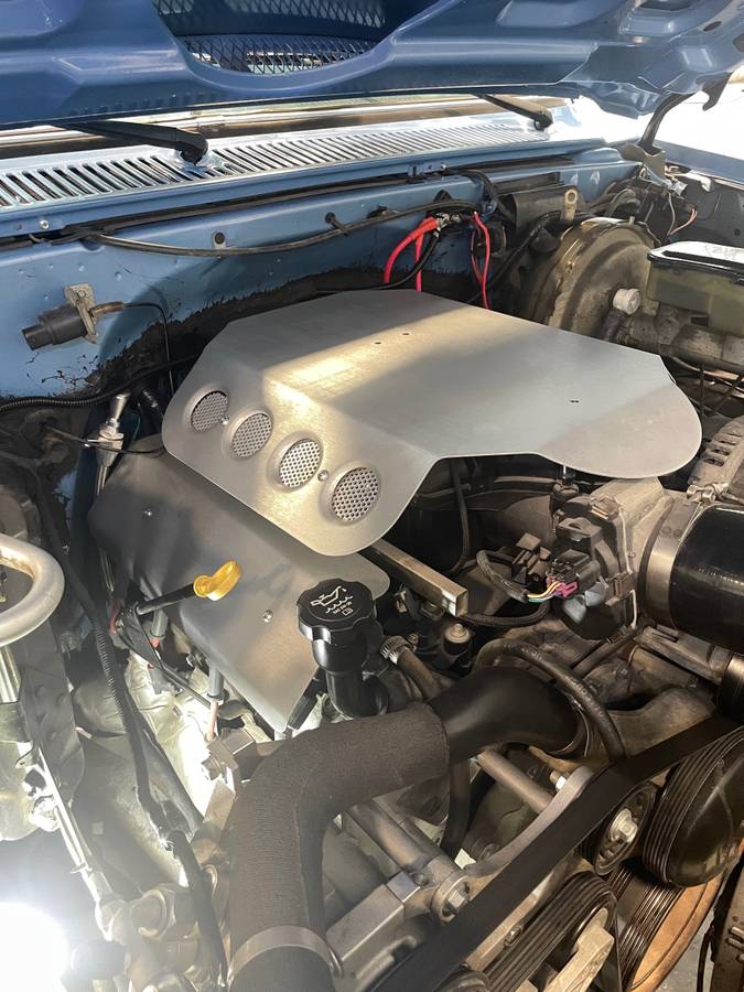 Chevrolet-k10-1984-blue-1
