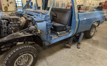 Chevrolet-k10-1984-blue-11