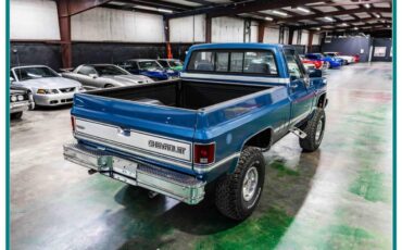 Chevrolet-k10-silverado-1987-blue-14