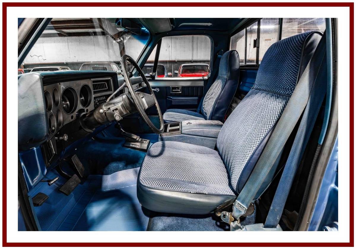 Chevrolet-k10-silverado-1987-blue-17