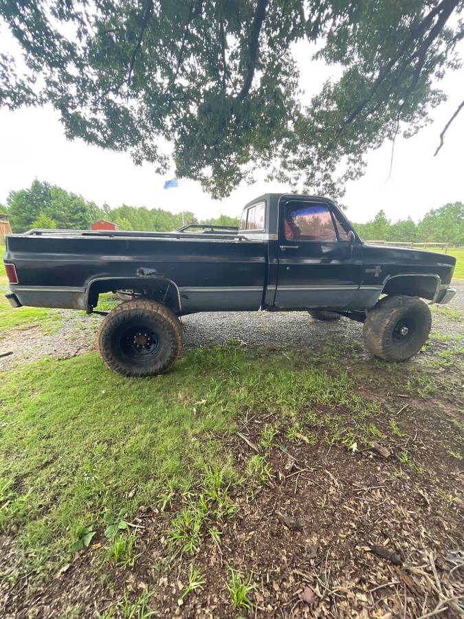 Chevrolet-k10-silverado-4x4-1981-black-4