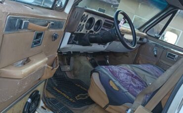 Chevrolet-k10-silverado-4x4-1981-white-14