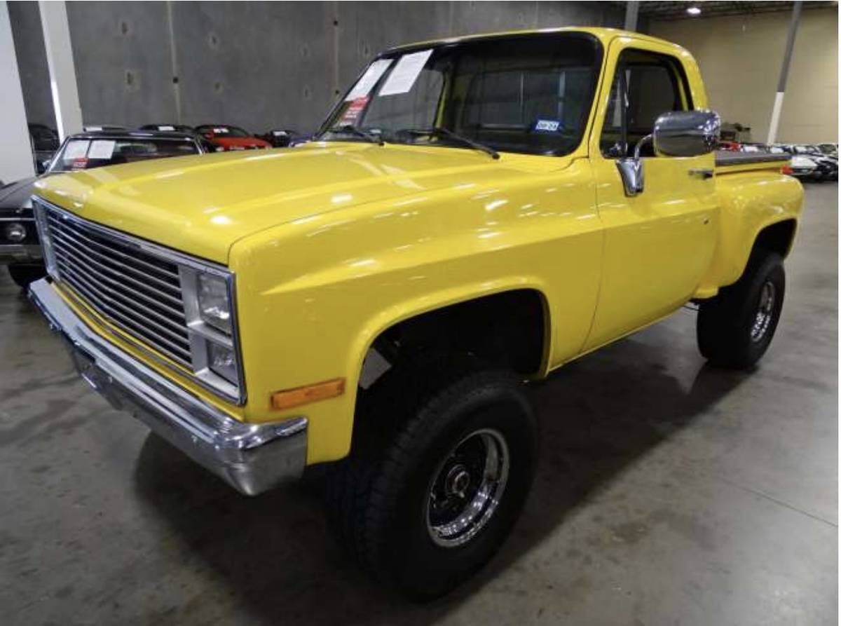 Chevrolet-k10-silverado-4x4-1984-yellow-10