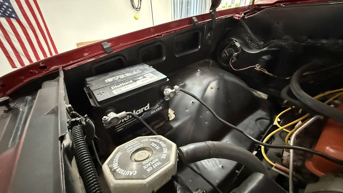 Chevrolet-k10-swb-4x4-1981-red-16