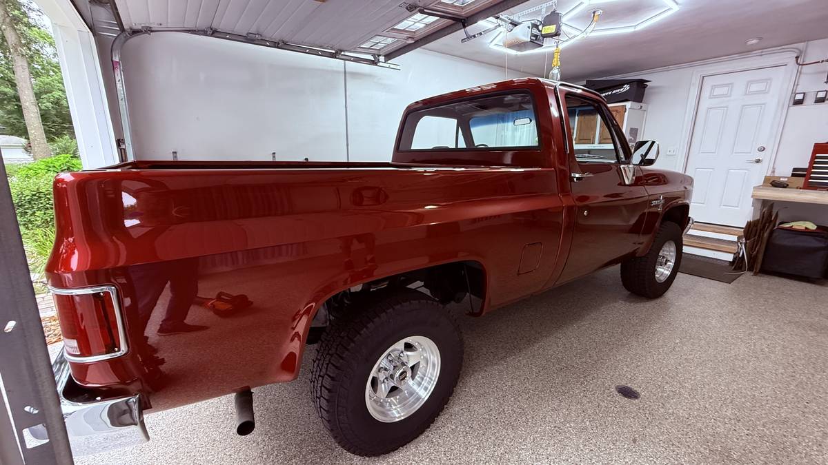 Chevrolet-k10-swb-4x4-1981-red-7