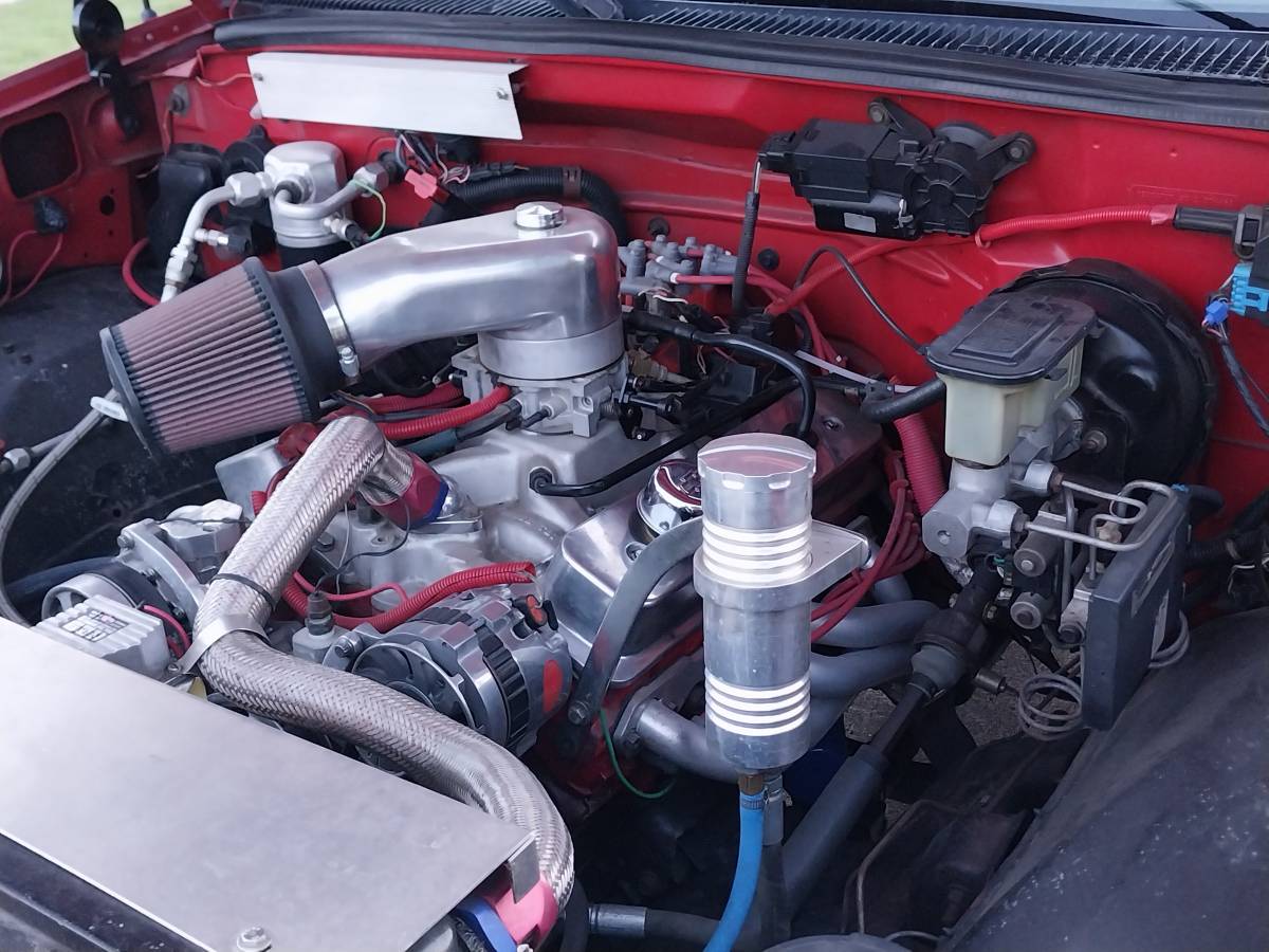Chevrolet-k1500-1990-red-12