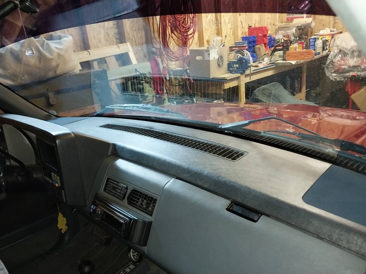 Chevrolet-k1500-1990-red-14