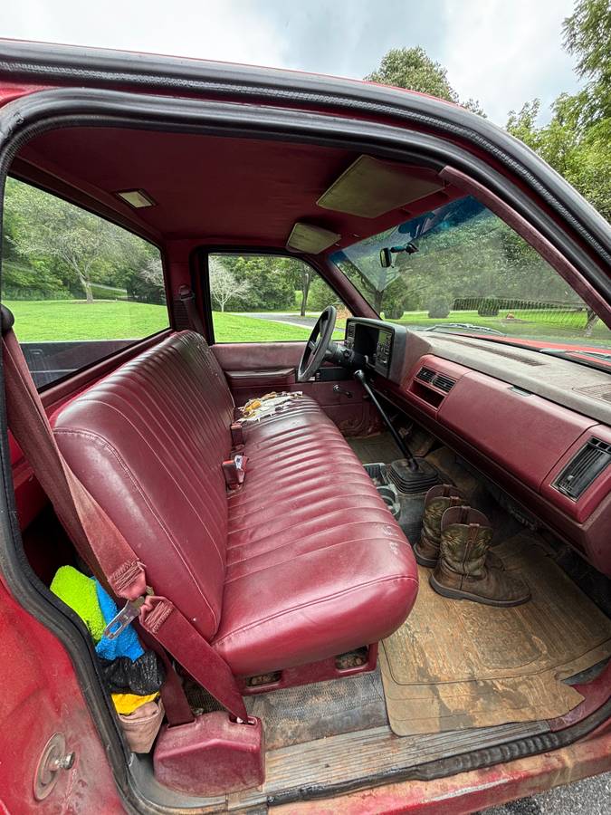 Chevrolet-k1500-1990-red-16