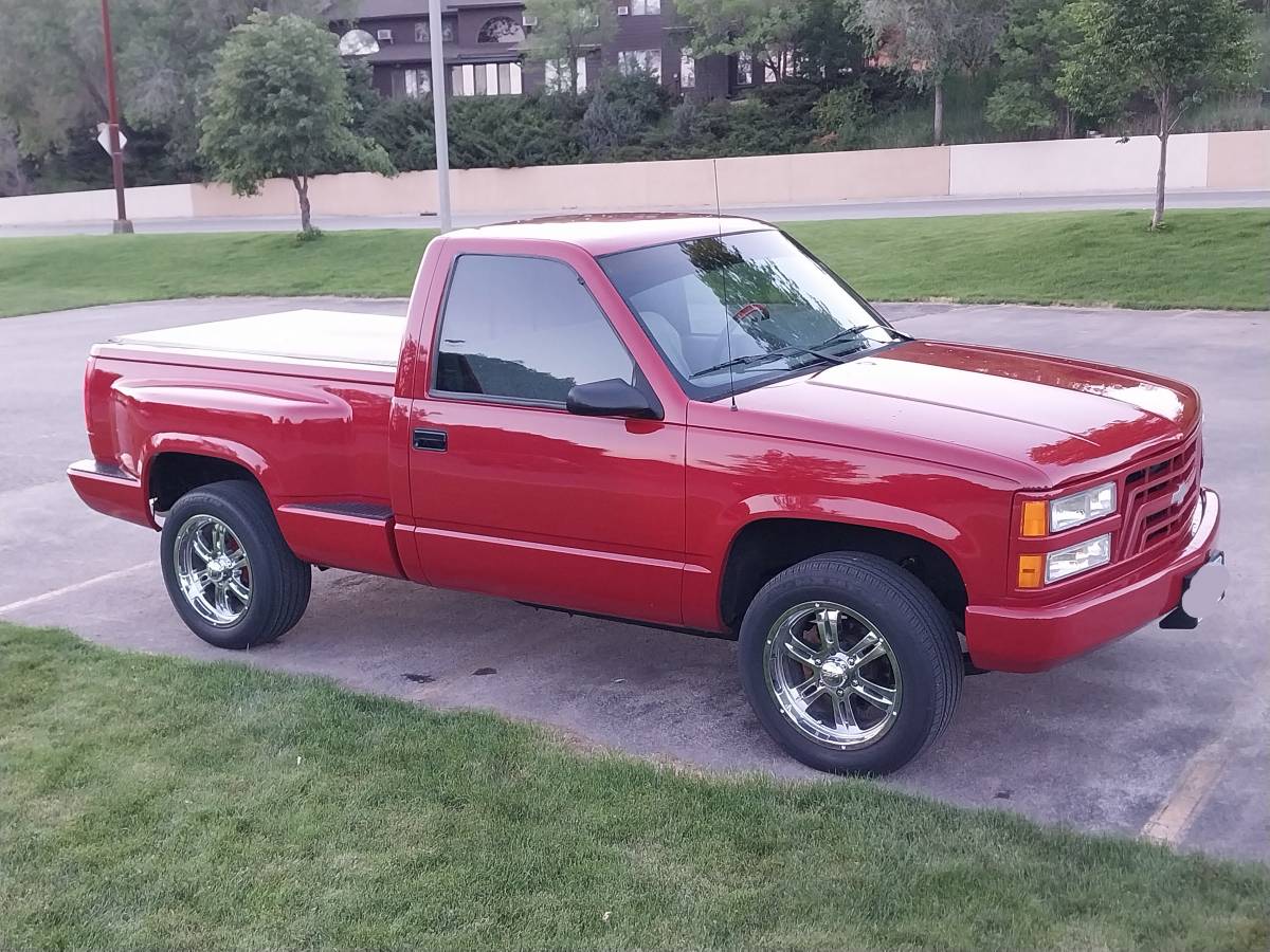 Chevrolet-k1500-1990-red-8