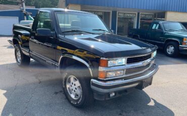 Chevrolet-k1500-1995-black-1