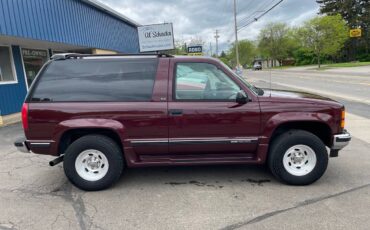 Chevrolet-k1500-1995-black-18