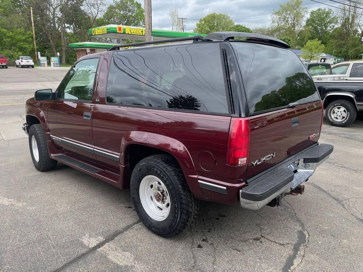 Chevrolet-k1500-1995-black-19