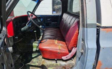 Chevrolet-k20-1980-grey