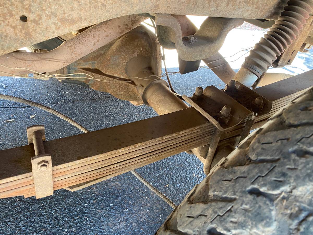 Chevrolet-k20-1981-brown-5