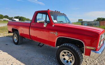 Chevrolet-k20-1985-1