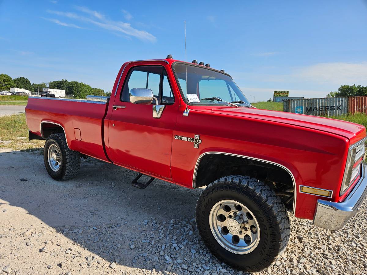 Chevrolet-k20-1985-1
