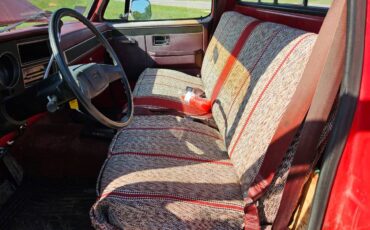 Chevrolet-k20-1985-9