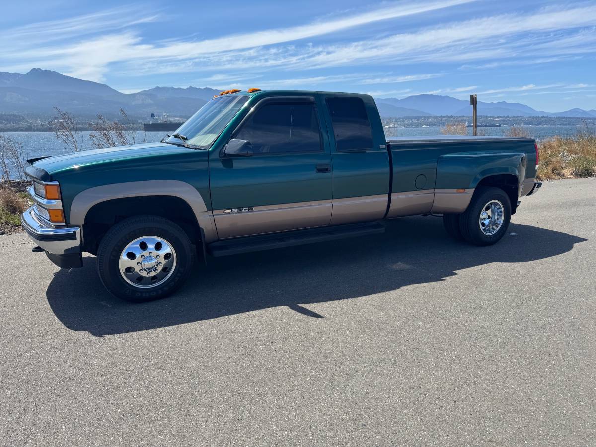 Chevrolet-k3500-silverado-1995
