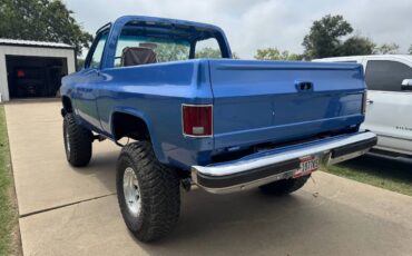 Chevrolet-k5-blazer-1977-blue-1