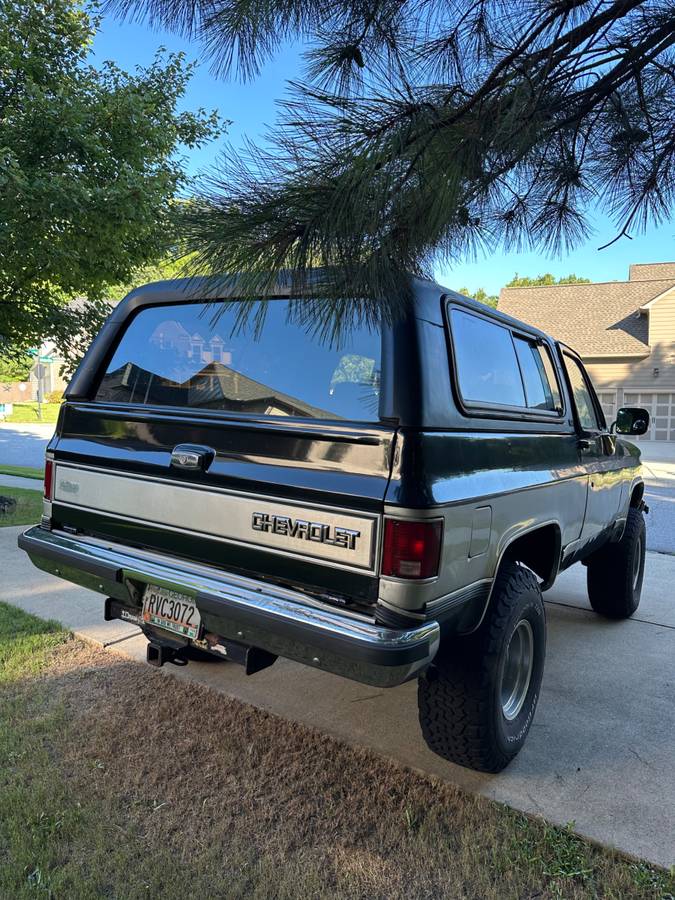 Chevrolet-k5-blazer-1990-black-2