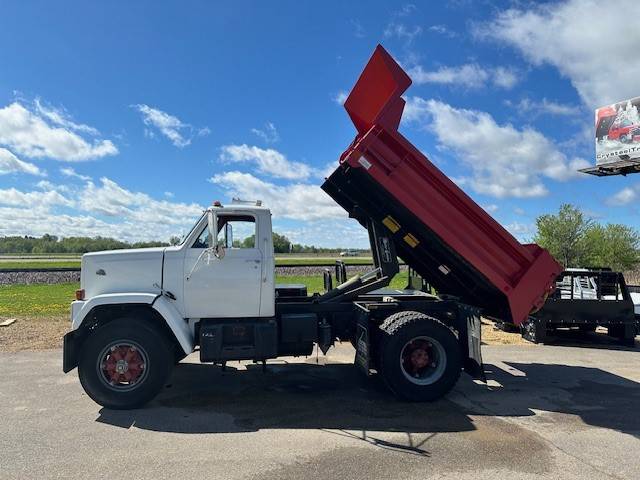 Chevrolet-kodiak-c7500-diesel-1980-18