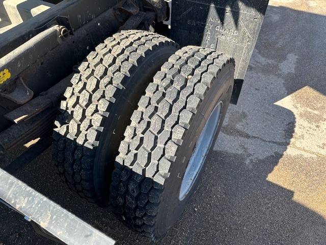 Chevrolet-kodiak-c7500-diesel-1980-20