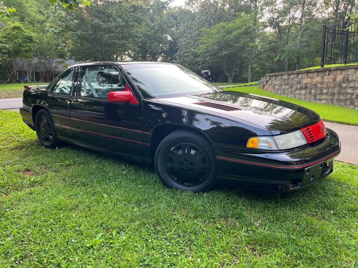 Chevrolet-lumina-z34-1992-black-17