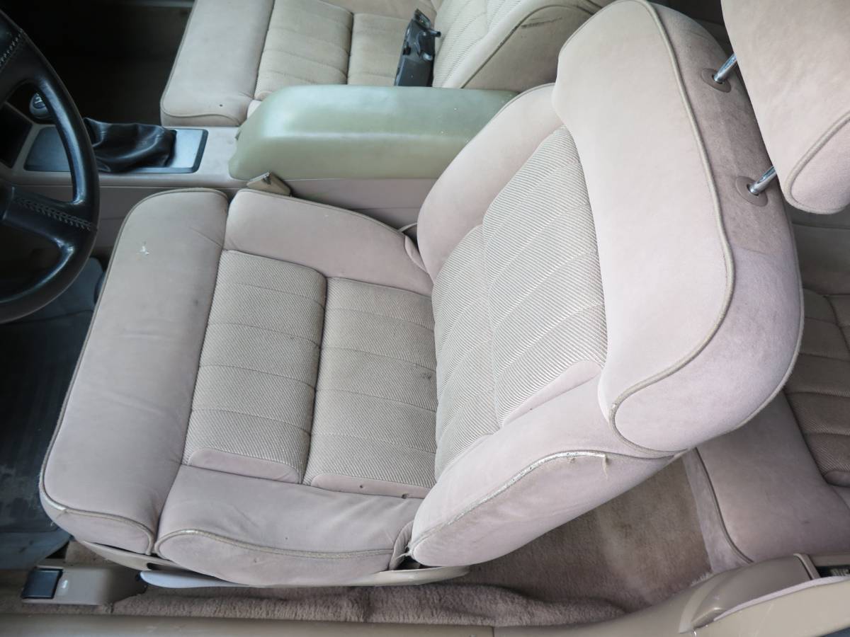 Chevrolet-lumina-z34-1992-red-10