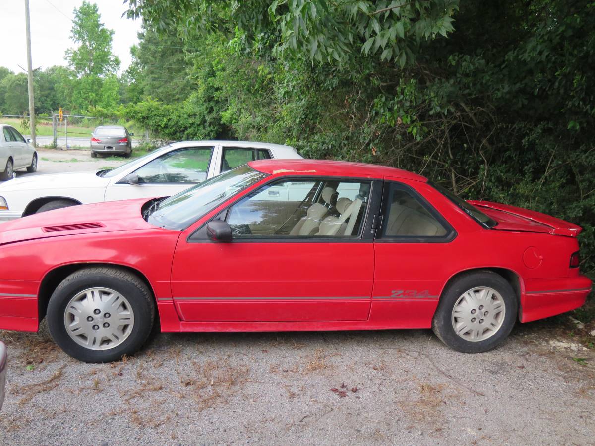 Chevrolet-lumina-z34-1992-red-7