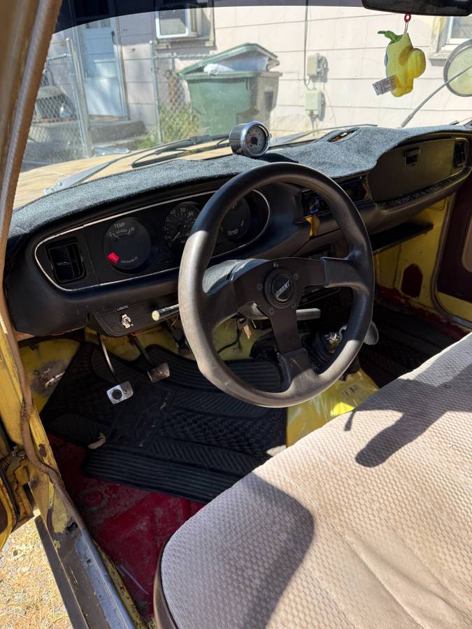 Chevrolet-luv-1978-custom-3