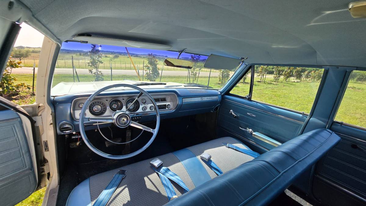 Chevrolet-malibu-1965-4