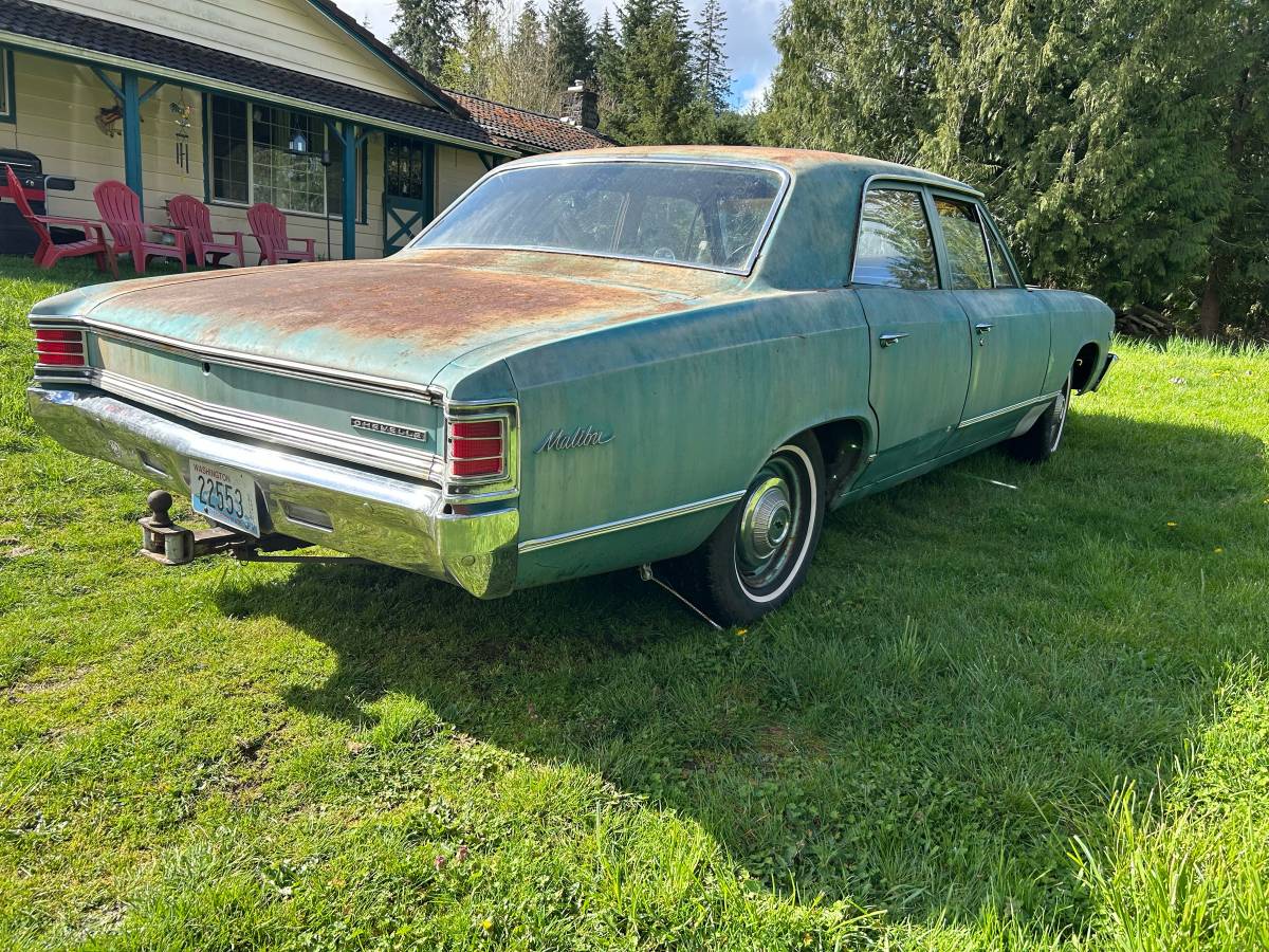 Chevrolet-malibu-1967-blue-4