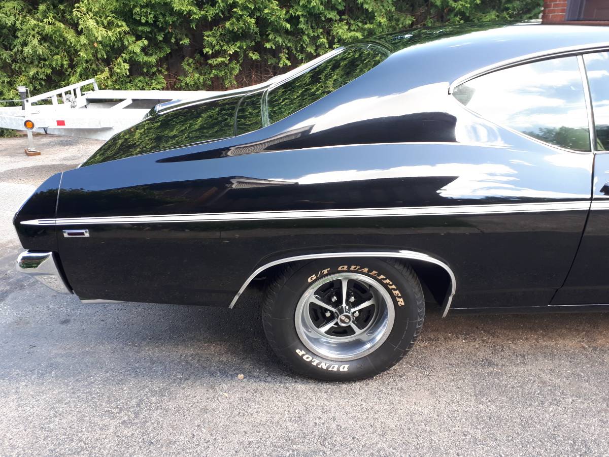 Chevrolet-malibu-1969-black-15