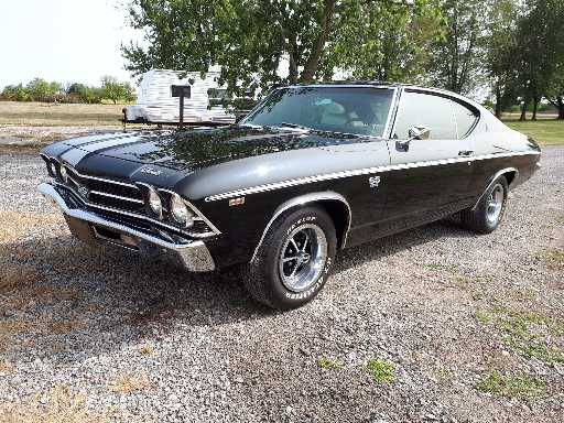 Chevrolet-malibu-1969-black-4