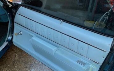 Chevrolet-malibu-1977-blue-1