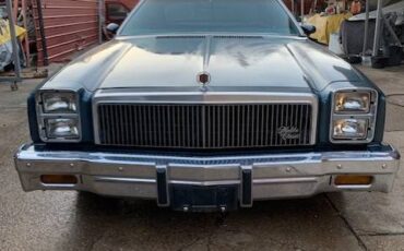 Chevrolet-malibu-1977-blue-10