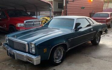 Chevrolet-malibu-1977-blue-12