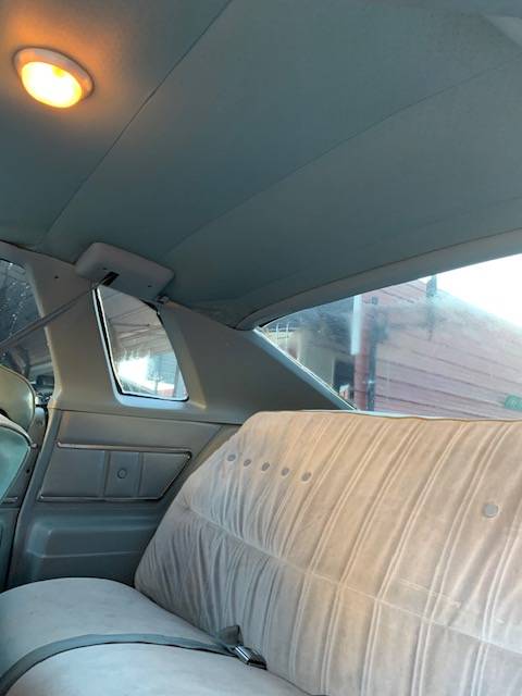 Chevrolet-malibu-1977-blue-2