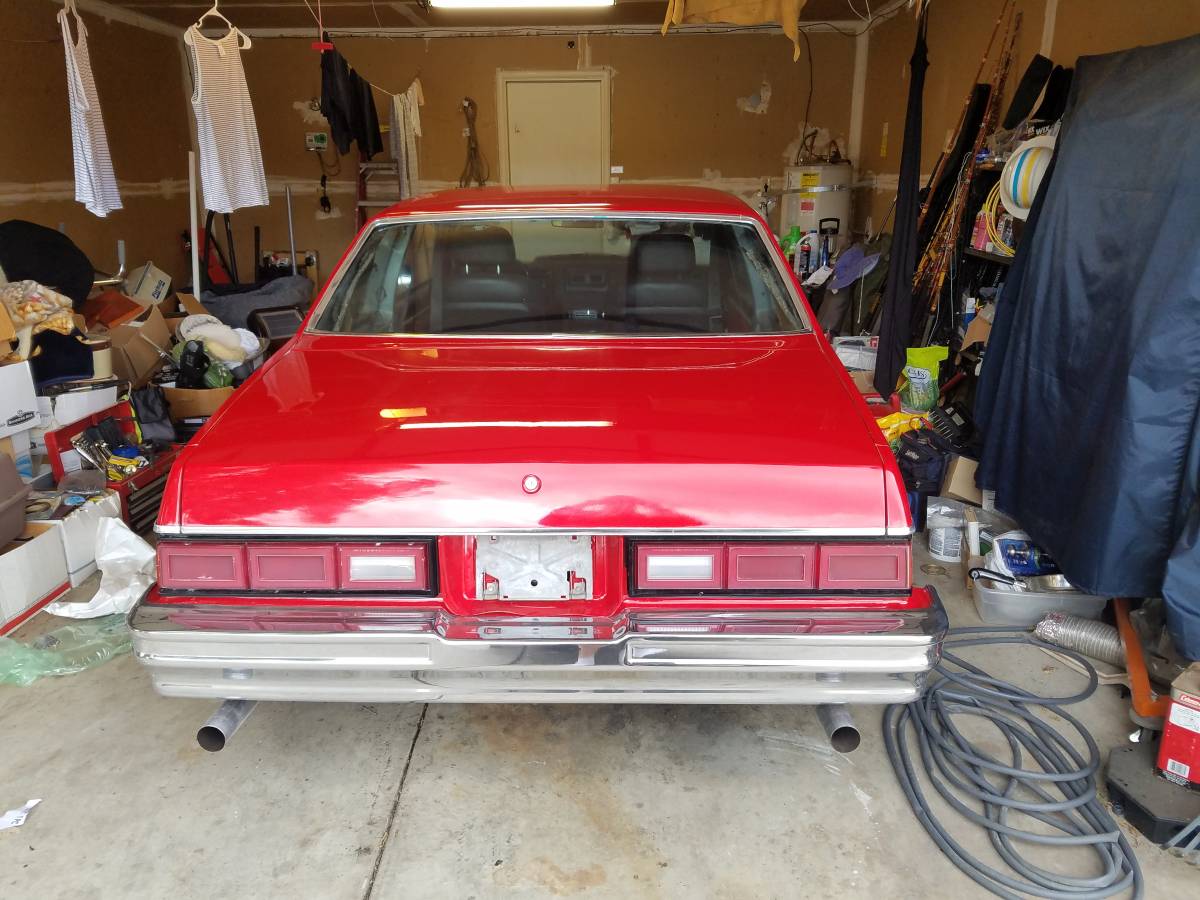 Chevrolet-malibu-classic-1978-red-1